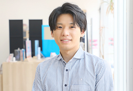 写真：インタビュー写真